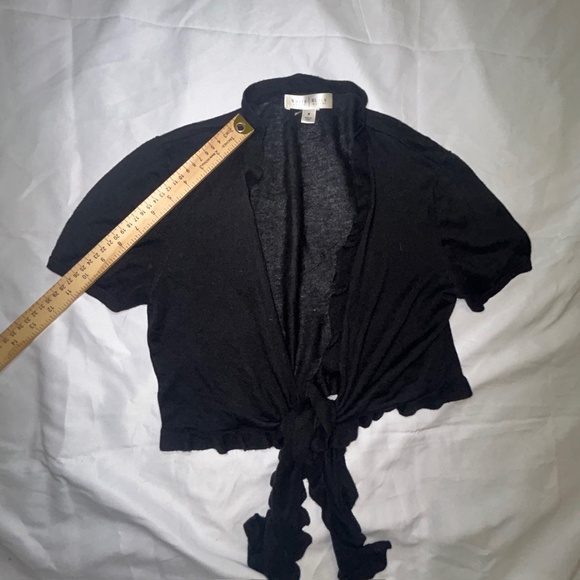 White House Black Market Tie Front Shrug Cardigan Short Sleeves Cropped Black M - Picture 5 of 7